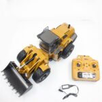 Tractor Cargador Frontal a Control Remoto - Imagen 6